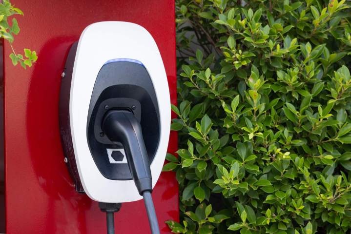 Borne de recharge électrique Cantal